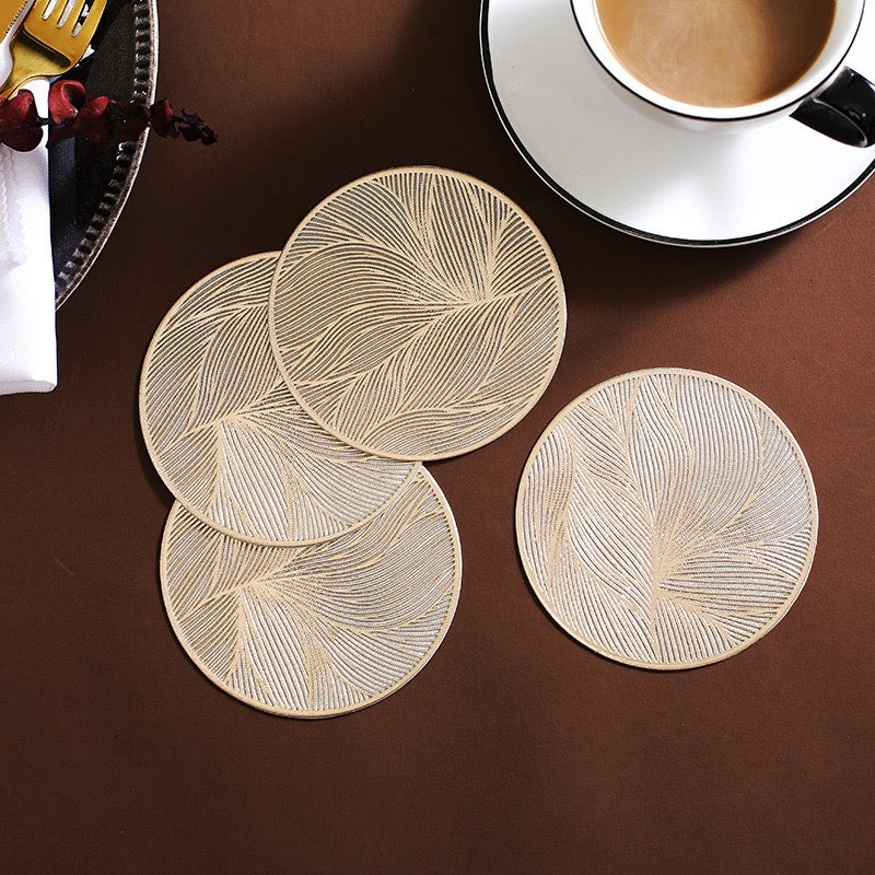 Luxury Coaster – Minimal Warmth in Every Detail
