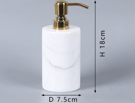 Round Lotion Bottle – Soft Modern Elegance